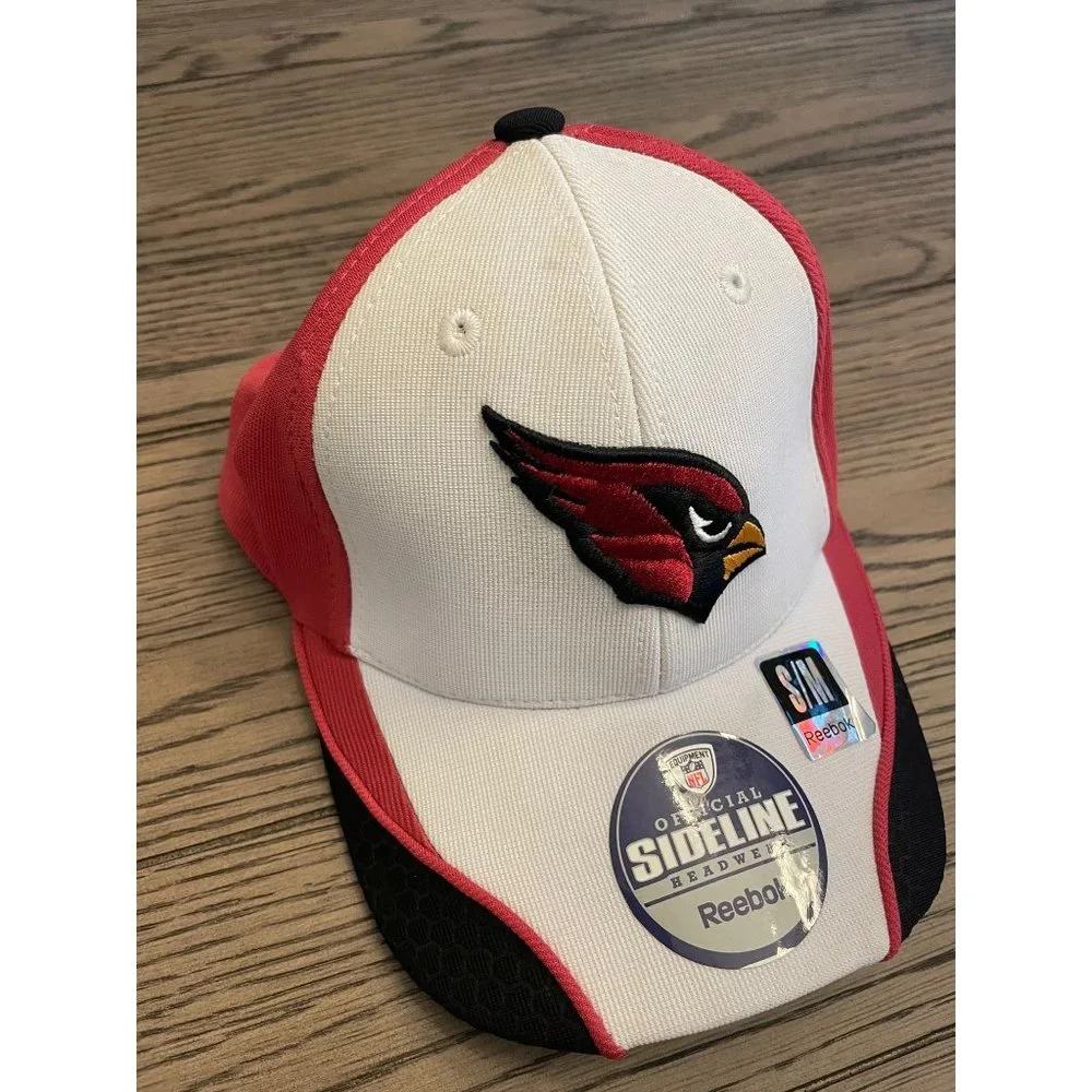 Cardinals Reebok NFL onfield team Hat, Fitted size S/M